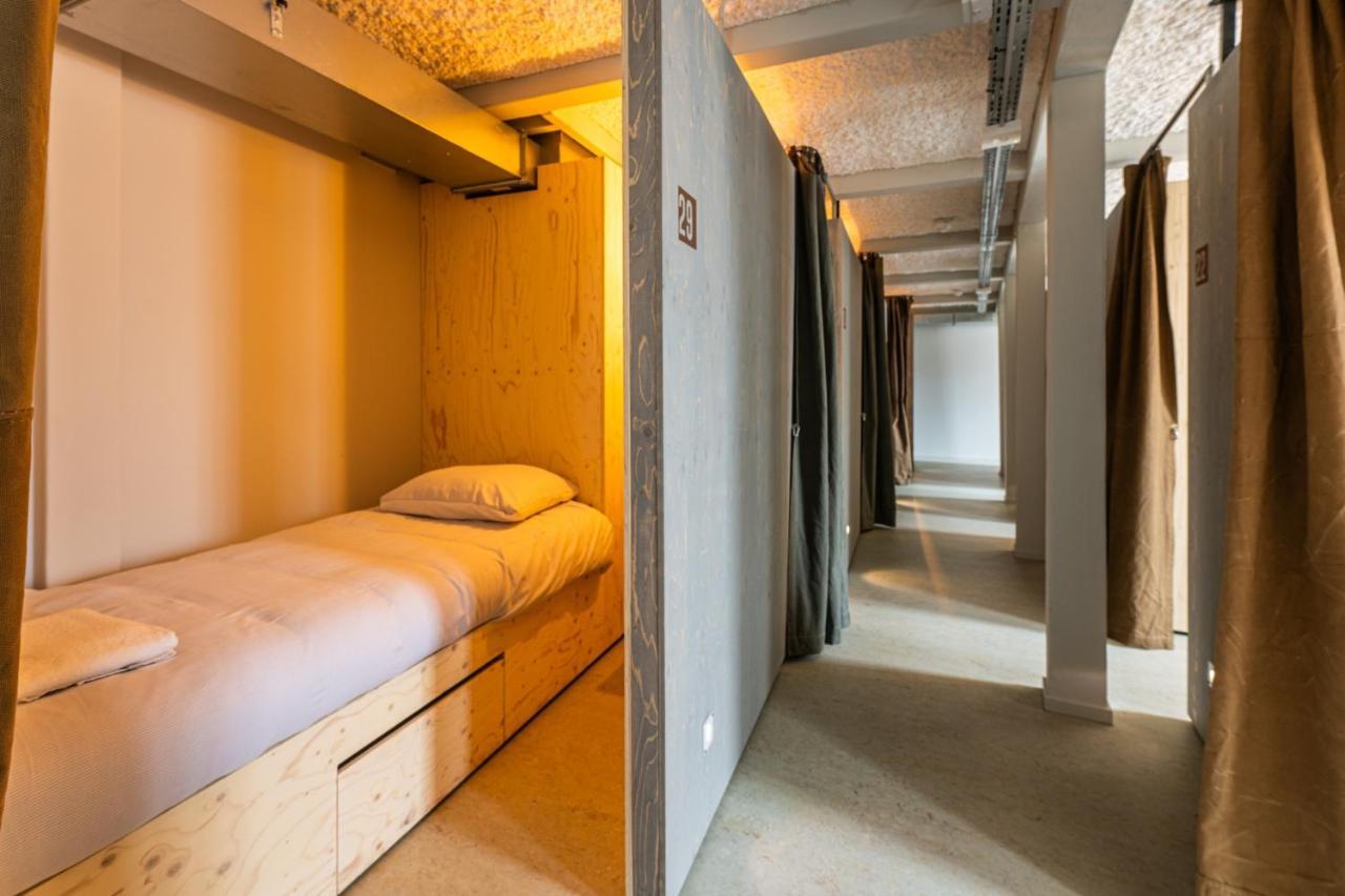 Hostel Het Archief 즈볼레 외부 사진